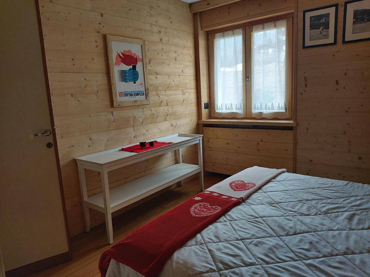 Appartamento Cortina 1956 Cortina d'Ampezzo Ngoại thất bức ảnh